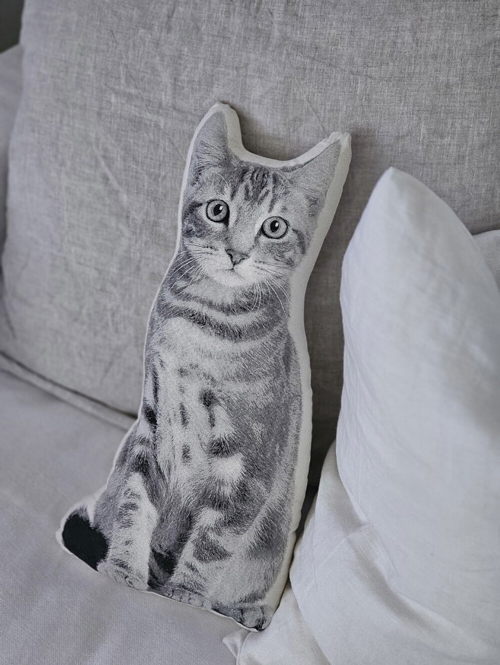 Broderpress Cat Pillow